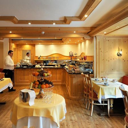 Hotel Tschugge Zermatt Eksteriør billede