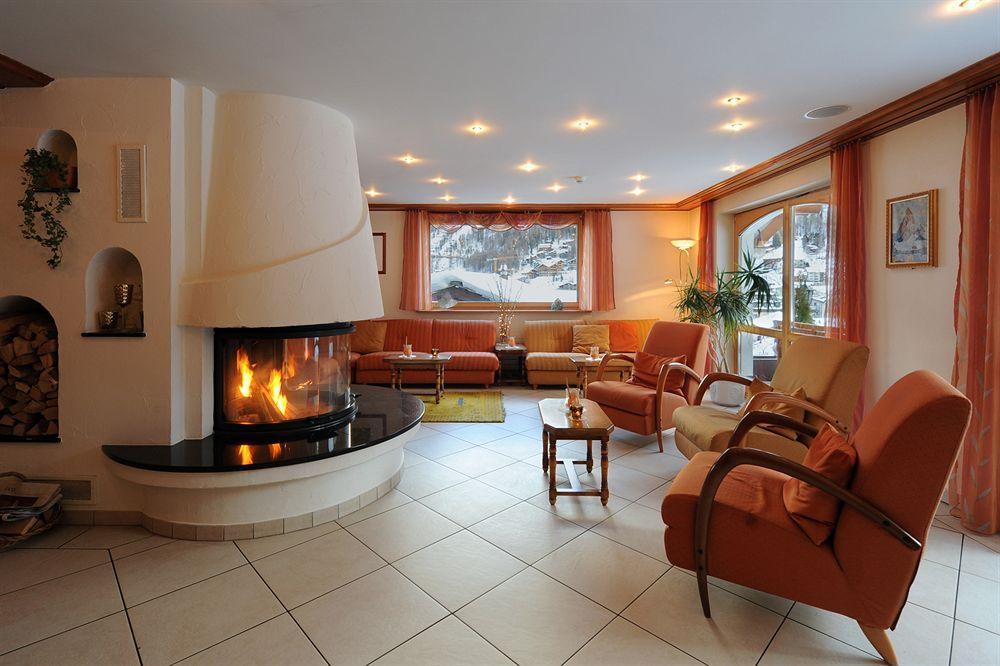 Hotel Tschugge Zermatt Eksteriør billede